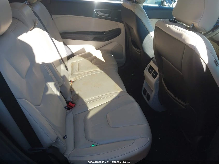 Ford Edge 2.0l Titanium, снимка 8 - Автомобили и джипове - 53816584