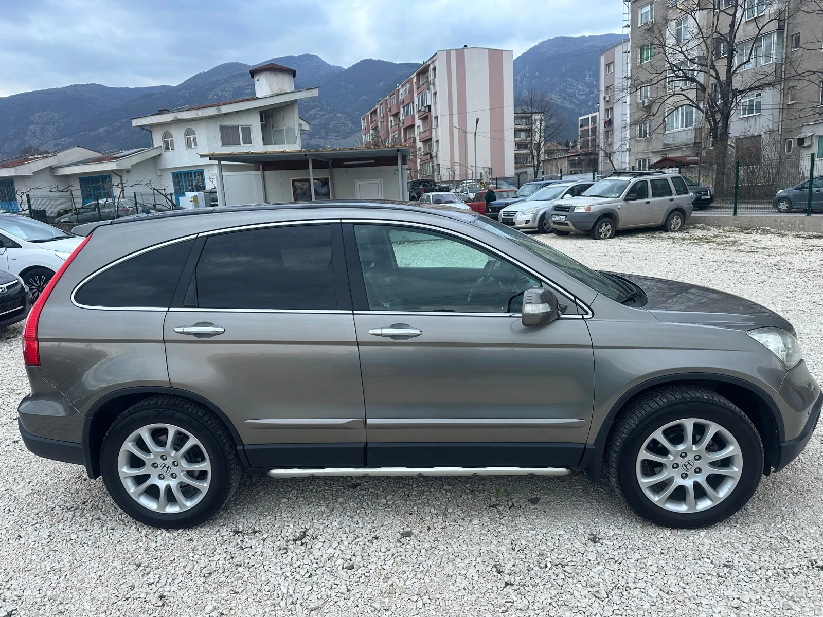 Honda Cr-v 2.0/AVTOMAT//EXECUTIVE//FULL, снимка 8 - Автомобили и джипове - 53879541