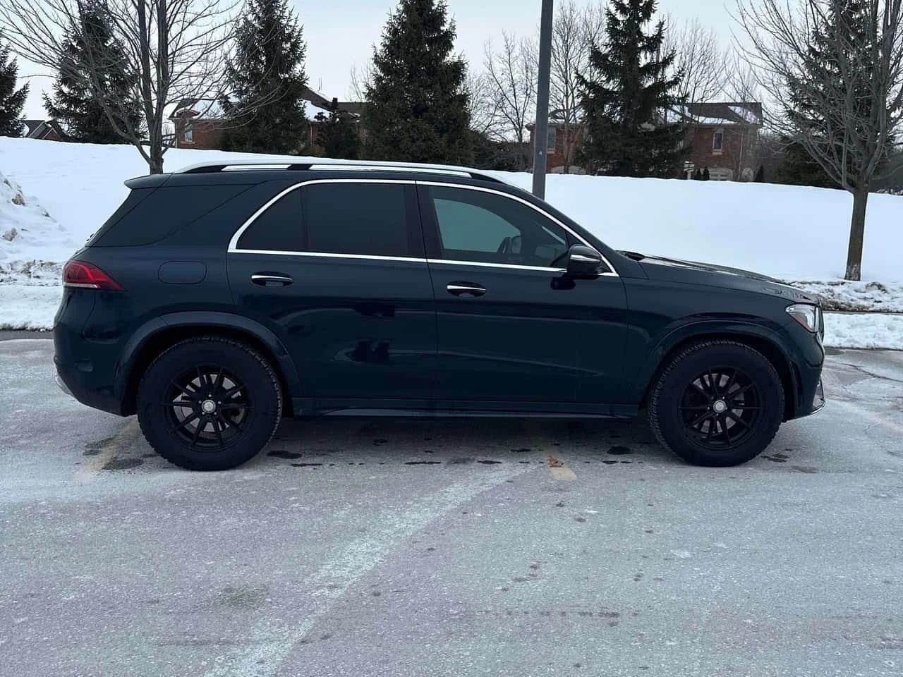 Mercedes-Benz GLE * 450 * CARFAX * ЦЕНА ДО БГ, снимка 3 - Автомобили и джипове - 54009372