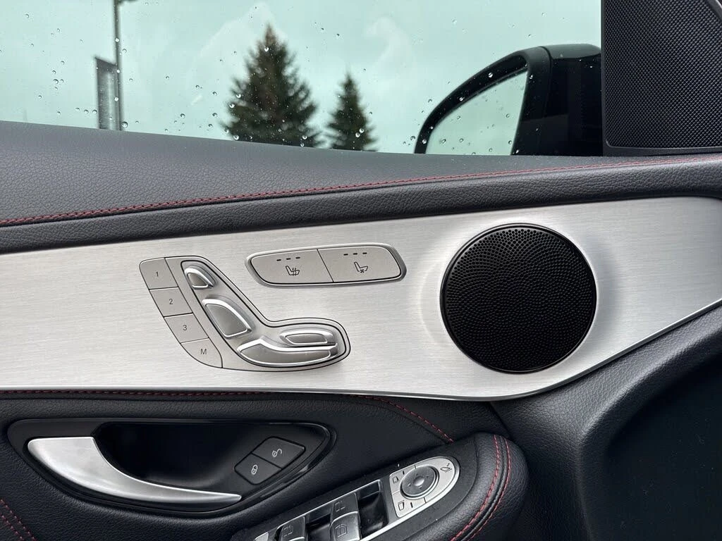 Mercedes-Benz GLC * AMG Line * HeadUp * * AвтоКредит* (ЦЕНА ДО БГ), снимка 10 - Автомобили и джипове - 54217532