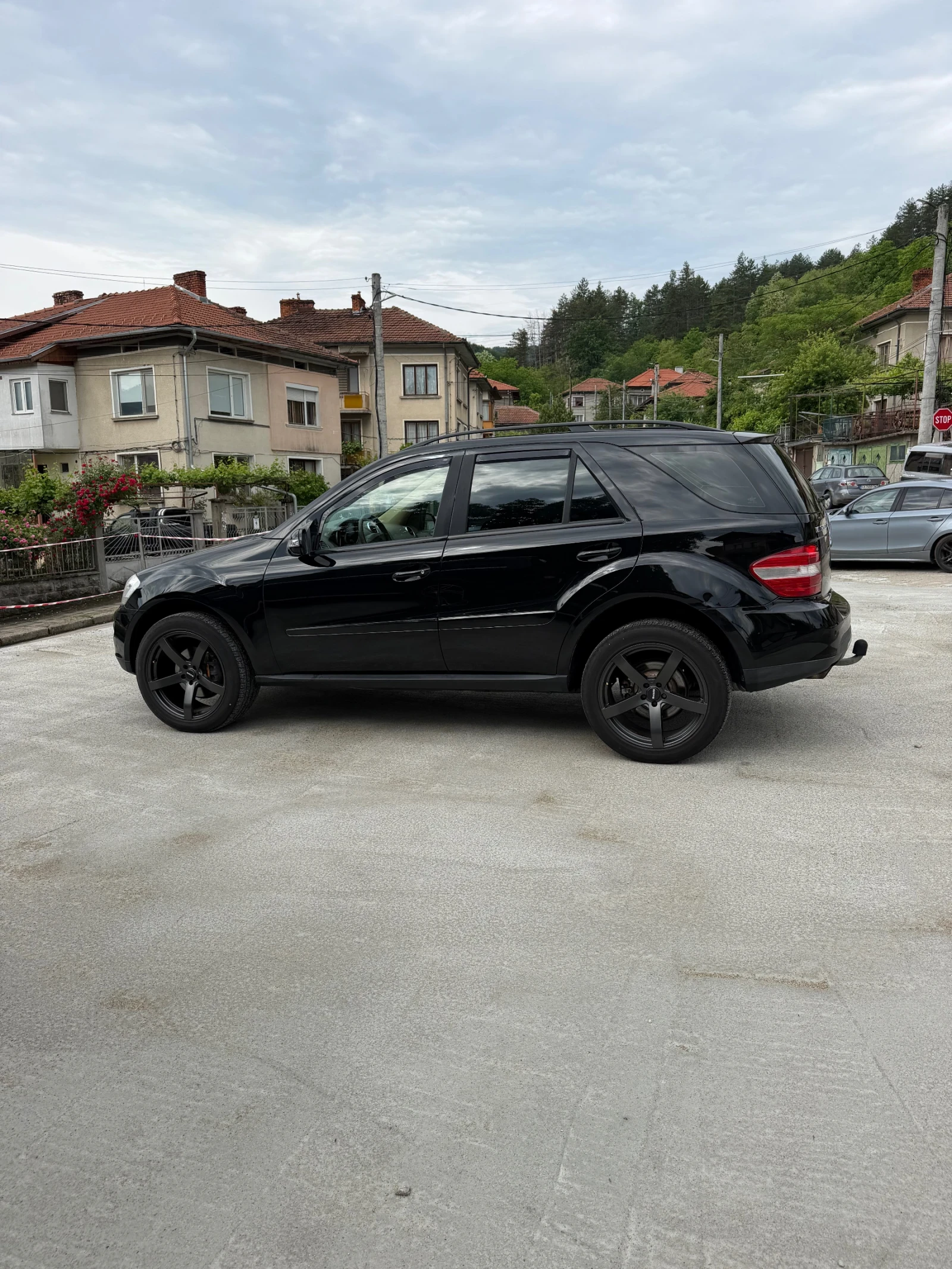 Mercedes-Benz ML 320, снимка 3 - Автомобили и джипове - 54774927