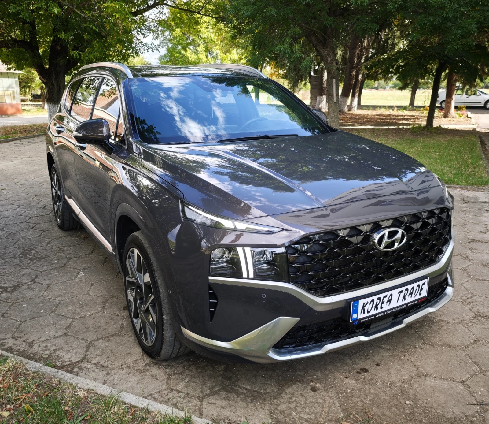 Hyundai Santa fe 2.2 4x4  7- Места HEAD UP , снимка 2 - Автомобили и джипове - 56194632