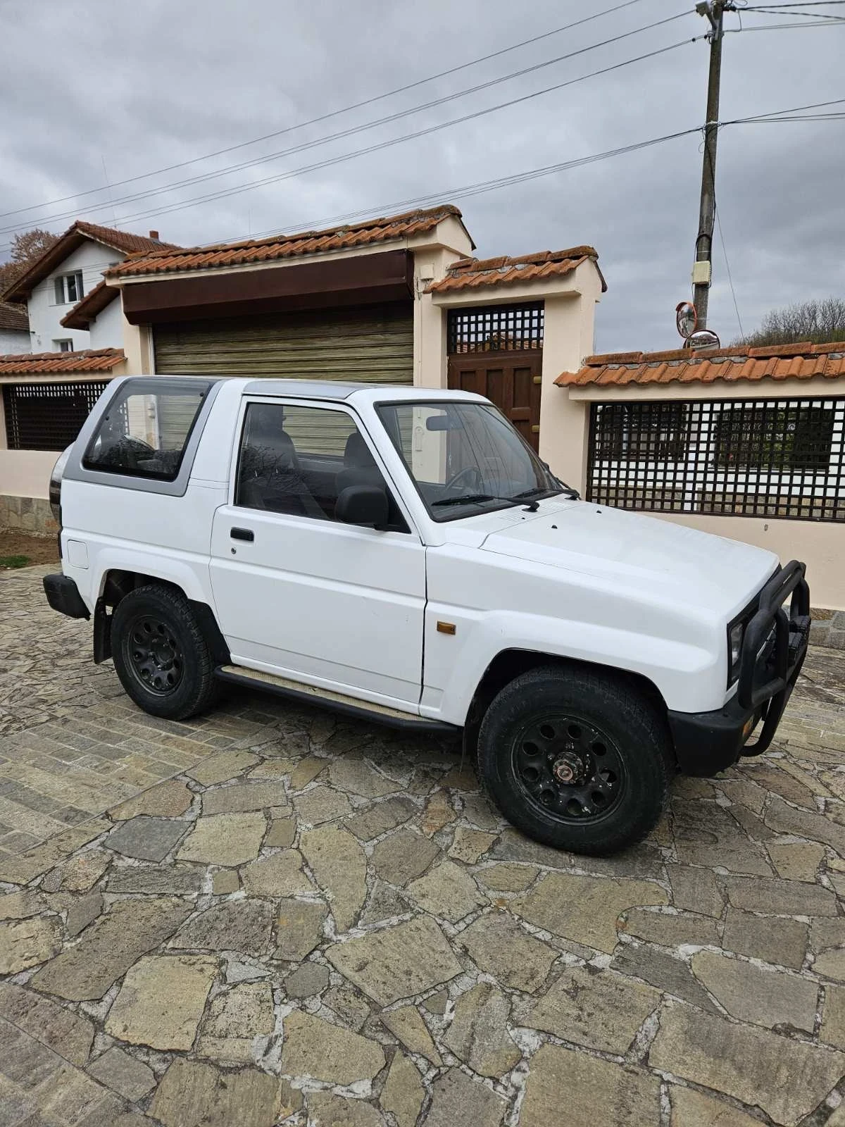 Daihatsu Feroza, снимка 3 - Автомобили и джипове - 55072718