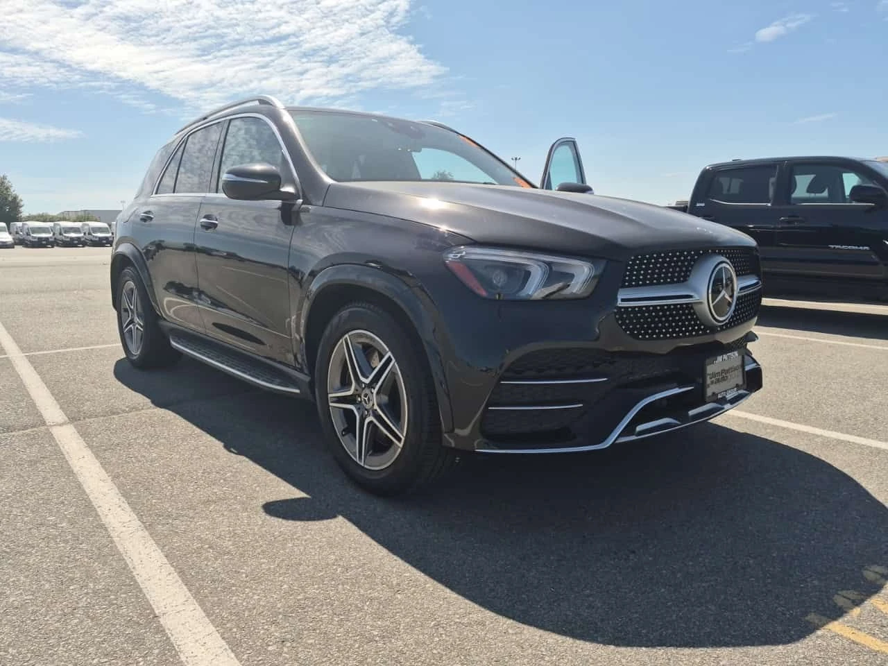 Mercedes-Benz GLE 450 AMG PACK / DISTRONIC / 360 / BURMESTER / MEMORY , снимка 2 - Автомобили и джипове - 55638017