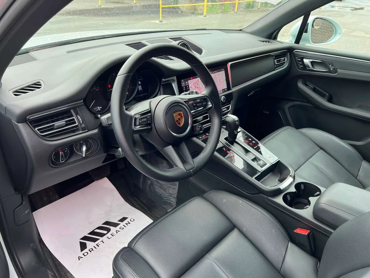 Porsche Macan AWD / MATRIX / BOSE / CARFAX , снимка 5 - Автомобили и джипове - 55670521