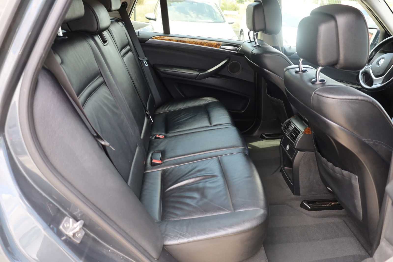 BMW X5 3.0D Sport-Pack, снимка 13 - Автомобили и джипове - 55704755