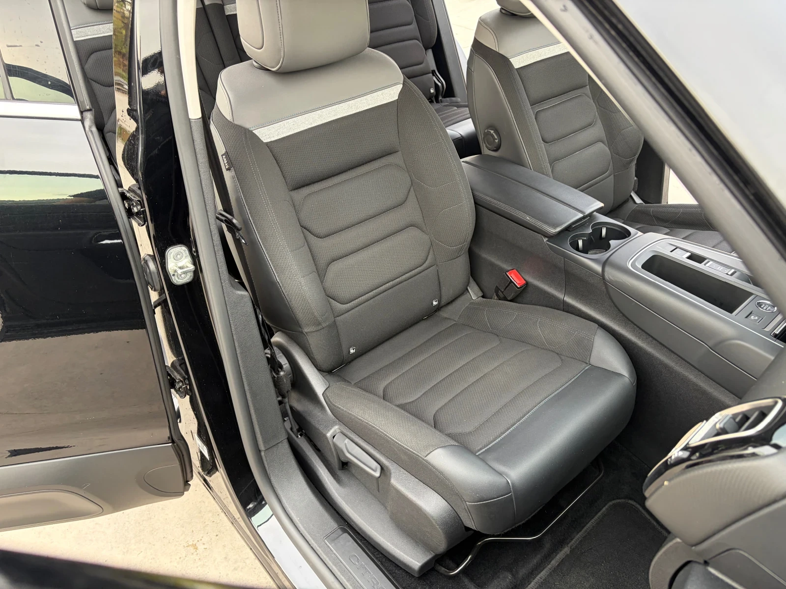Citroen C5 Aircross, снимка 11 - Автомобили и джипове - 56281002