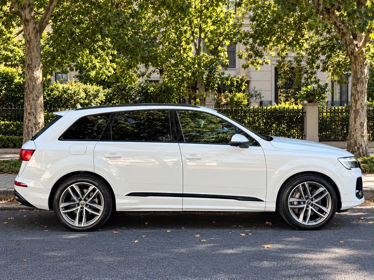 Audi Q7 55TFSI  S-line Lazer, снимка 3 - Автомобили и джипове - 56679663