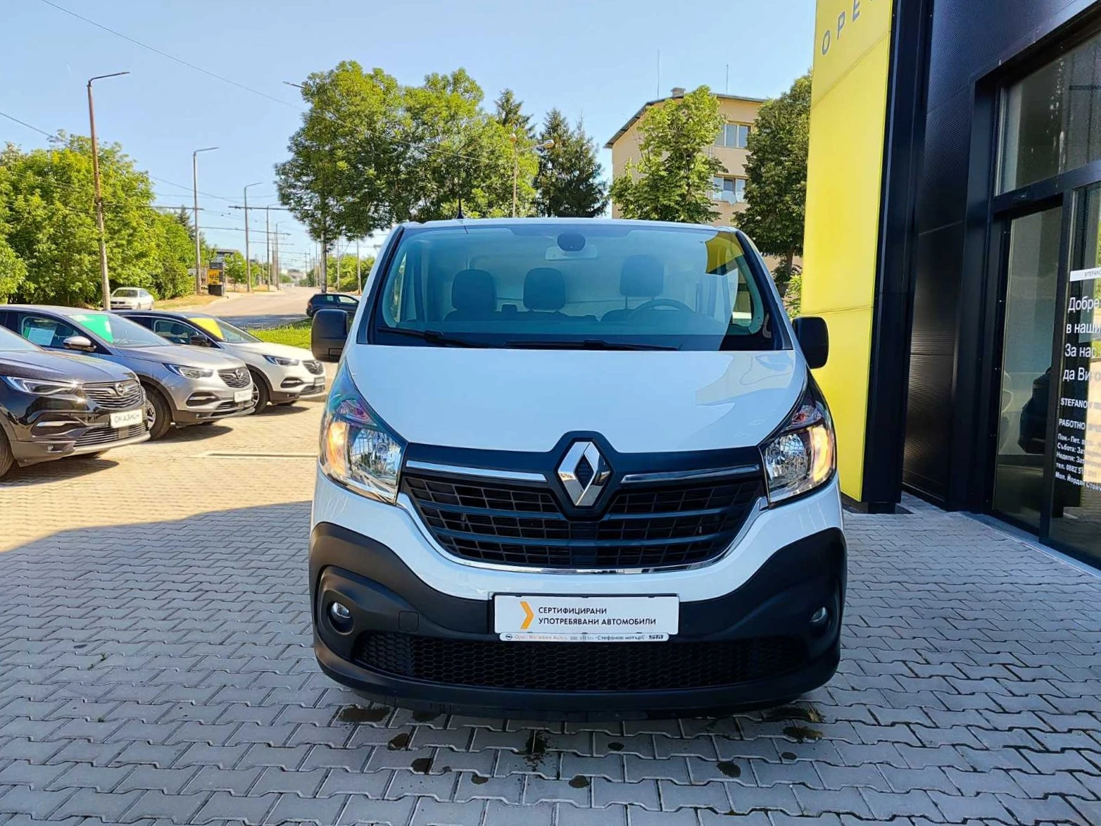 Renault Trafic L1H1 ENERGY 2.0 dCi (120hp) MT6, снимка 2 - Бусове и автобуси - 53241181