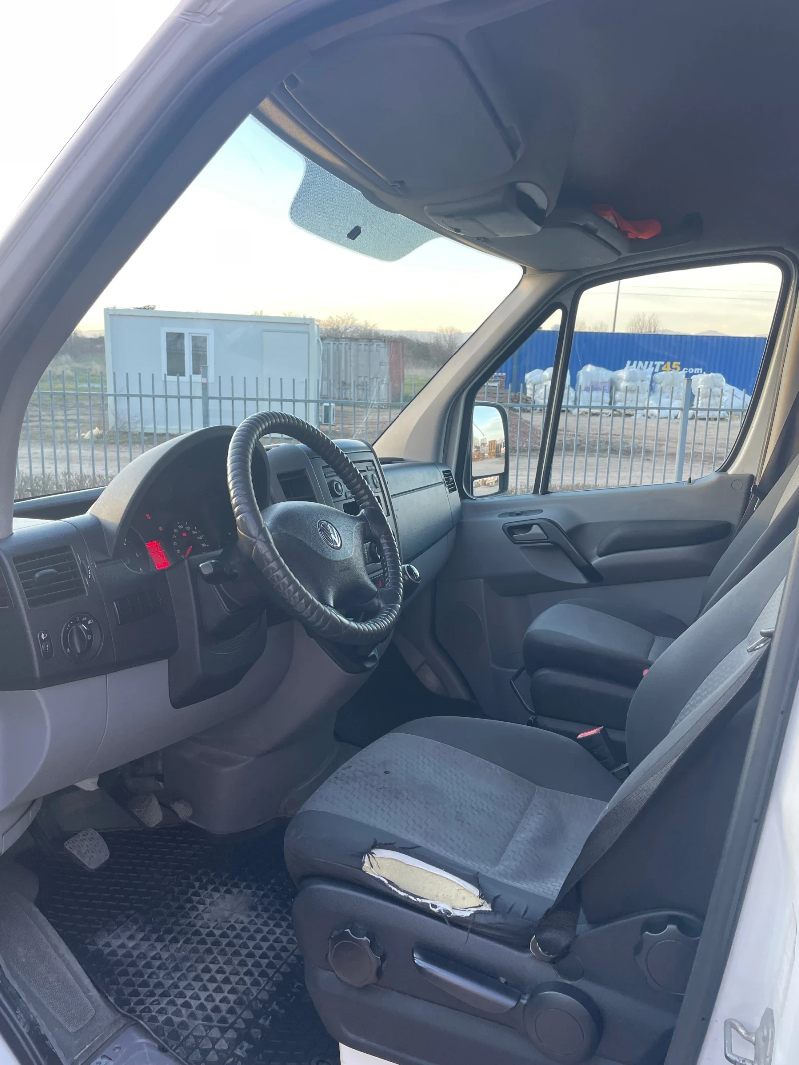 VW Crafter L2H2, снимка 13 - Бусове и автобуси - 54034117