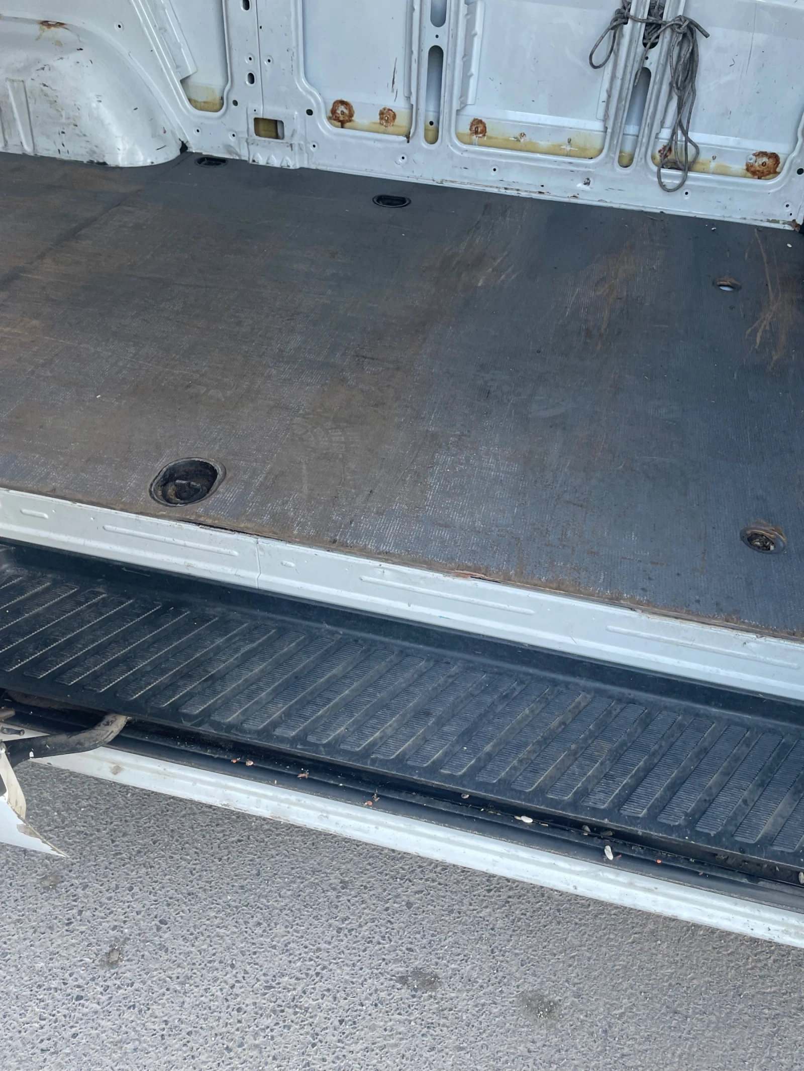 VW Crafter L2H2, снимка 8 - Бусове и автобуси - 54034117