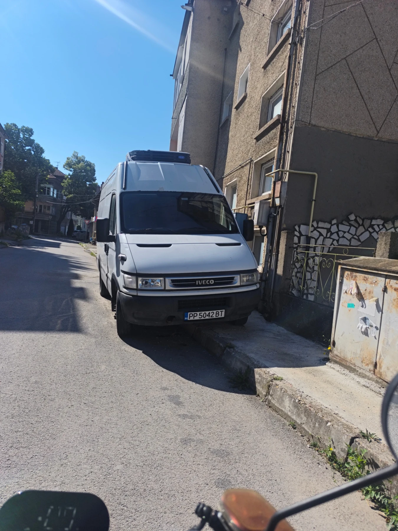 Iveco 2.8, снимка 2 - Бусове и автобуси - 56639520