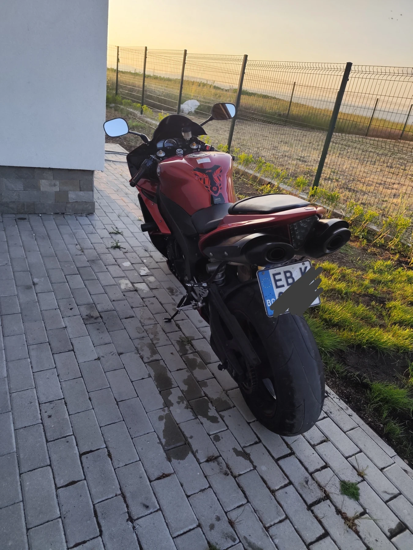 Yamaha YZF-R1  - изображение 6
