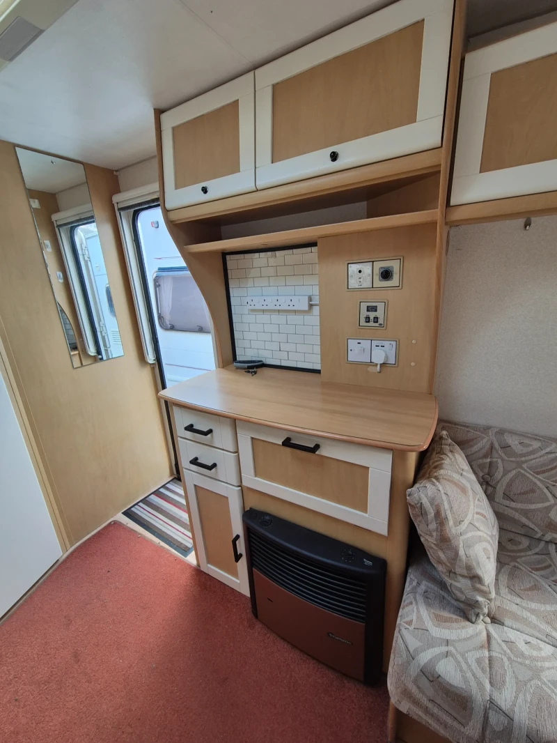 Каравана Bailey Ranger , снимка 12 - Каравани и кемпери - 53132955