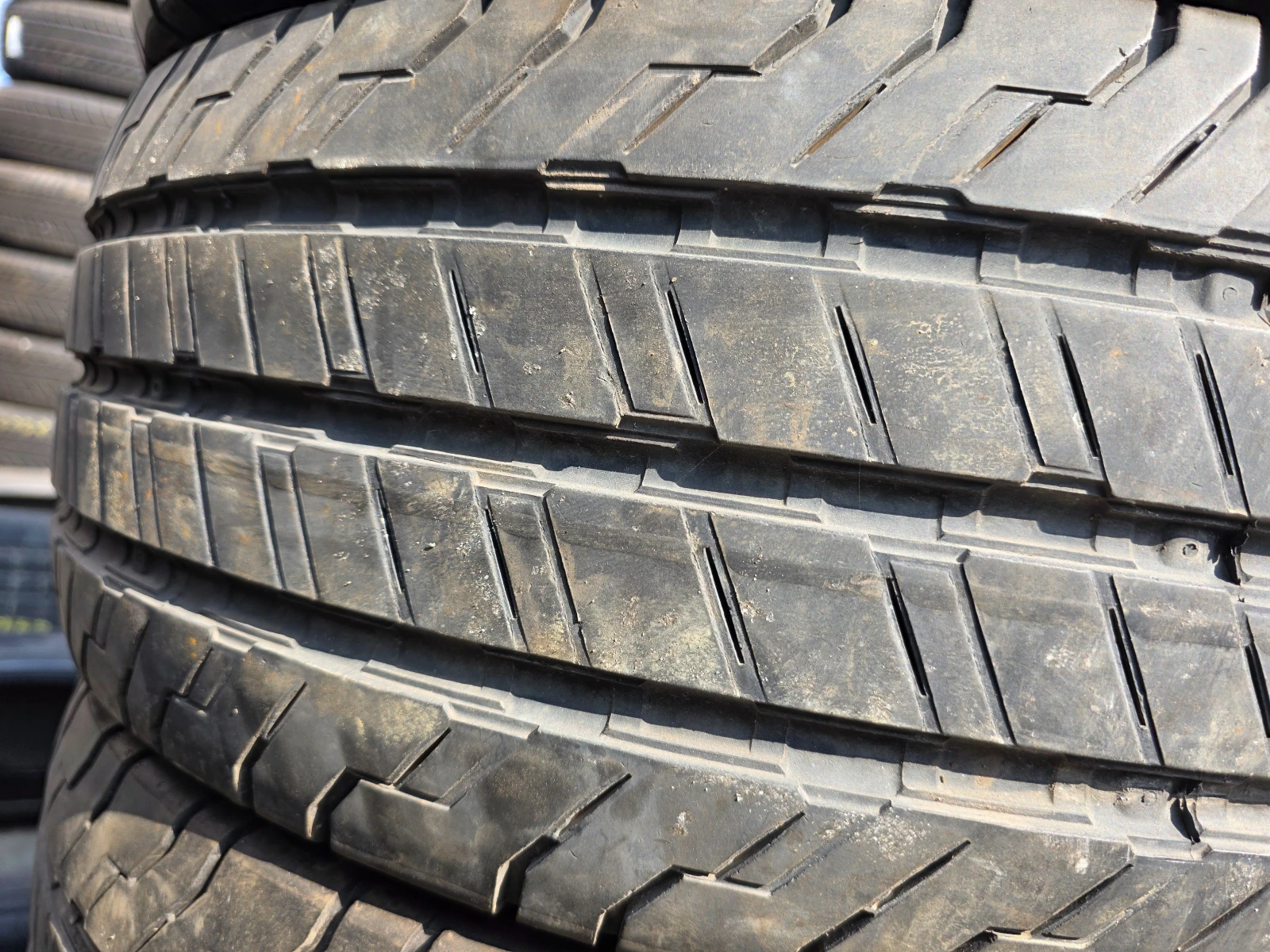 Гуми Летни 225/65R16, снимка 2 - Гуми и джанти - 54001316