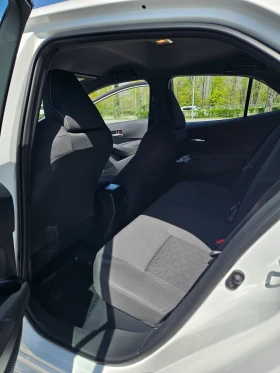 Toyota Corolla 1.8 Executive, снимка 5