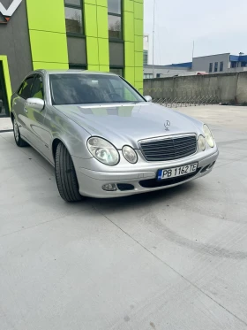 Mercedes-Benz E 220, снимка 4