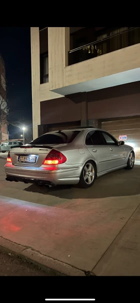 Mercedes-Benz E 320, снимка 6