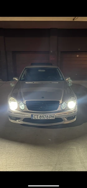 Mercedes-Benz E 320, снимка 2