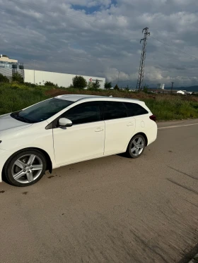 Обява за продажба на Toyota Auris 2.0D ~13 500 лв. - изображение 2