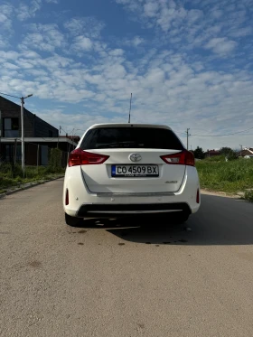 Обява за продажба на Toyota Auris 2.0D ~13 500 лв. - изображение 4