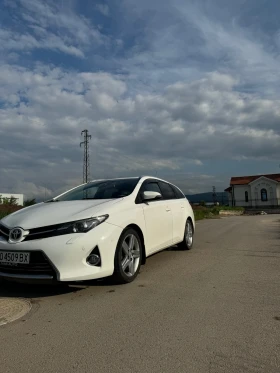 Обява за продажба на Toyota Auris 2.0D ~13 500 лв. - изображение 1