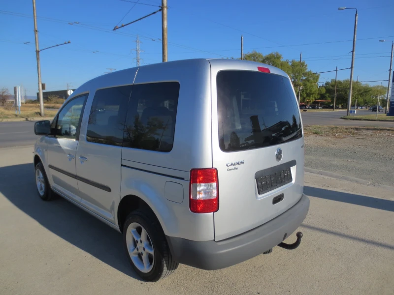 VW Caddy 1.4 i, снимка 7 - Автомобили и джипове - 47451029