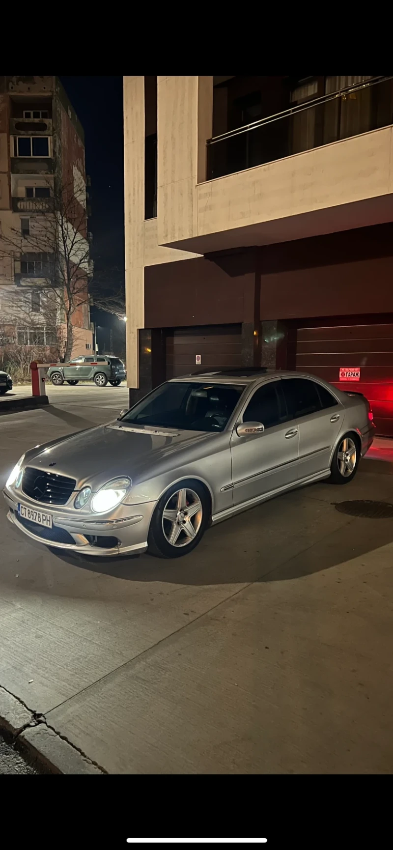 Mercedes-Benz E 320, снимка 3 - Автомобили и джипове - 48646120