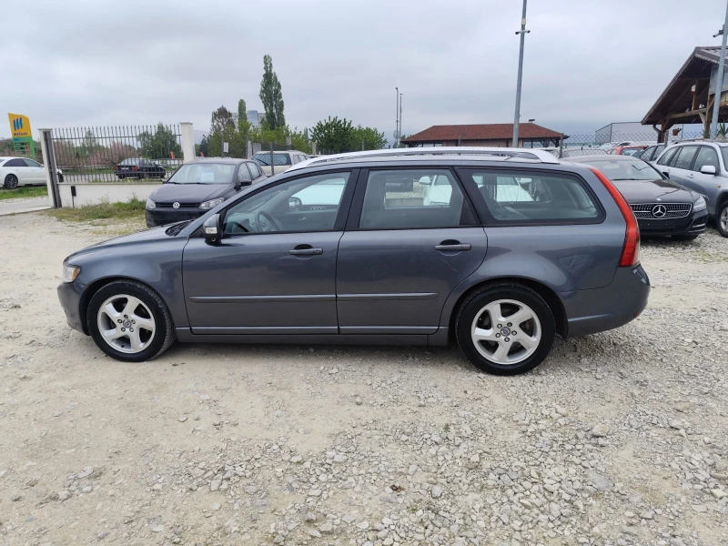 Volvo V50 1.6 HDI !!! Facelift !! ПЕРФЕКТНО !!!EU5A* , снимка 9 - Автомобили и джипове - 50020247