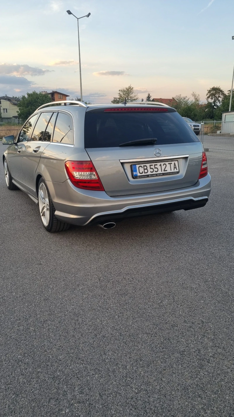 Mercedes-Benz C 220 AMG FULL, снимка 4 - Автомобили и джипове - 51838727