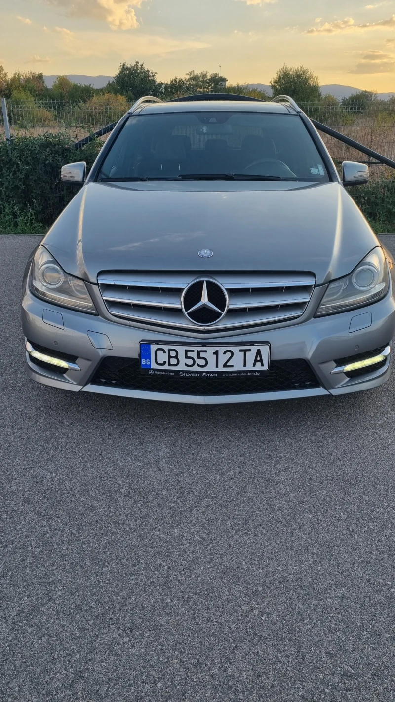Mercedes-Benz C 220 AMG FULL, снимка 5 - Автомобили и джипове - 51838727