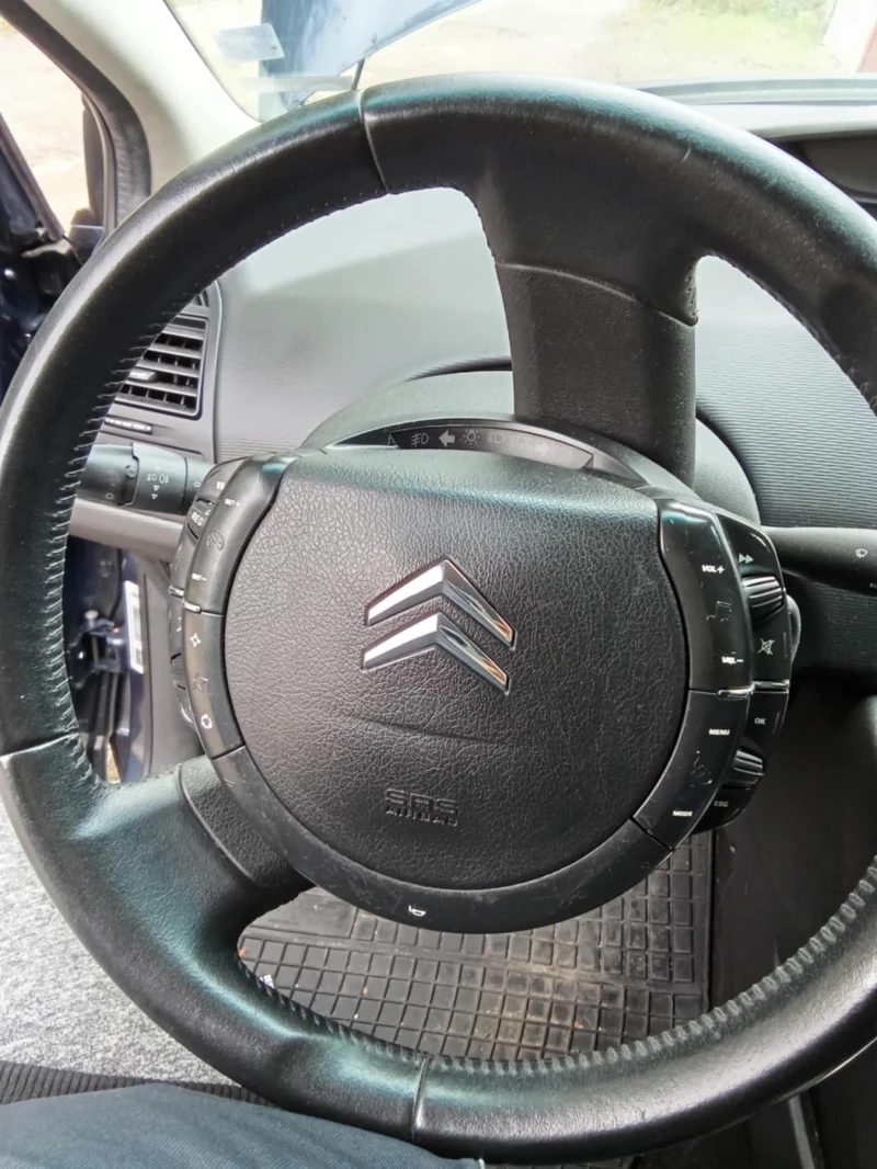 Citroen C4 Дизел, снимка 6 - Автомобили и джипове - 52019028