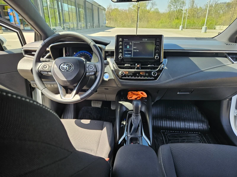 Toyota Corolla 1.8 Executive, снимка 4 - Автомобили и джипове - 52252121