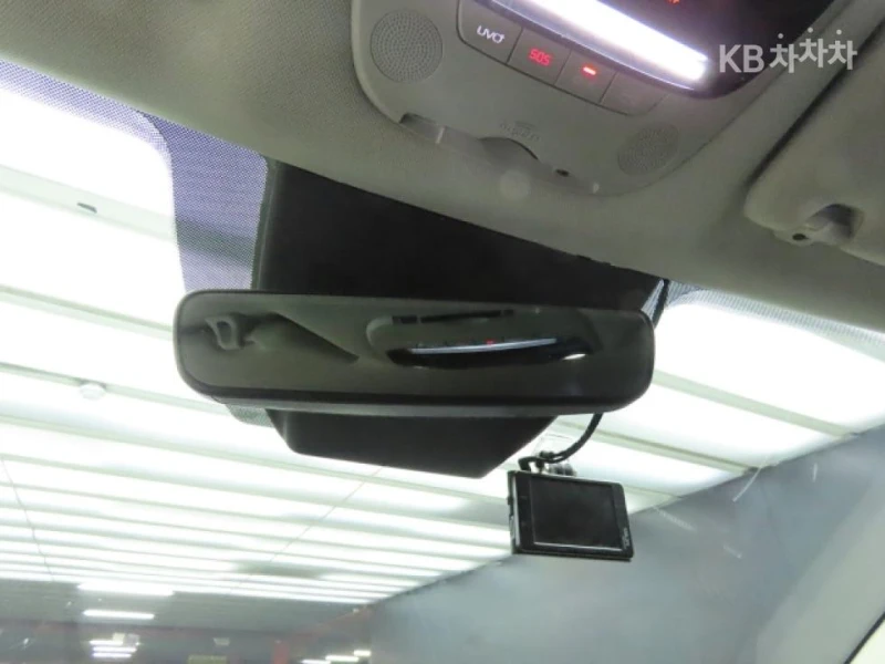 Kia K5 2.0 LPi - ФАБРИЧНО ЛИЗИНГ БЕЗ ПЪРВОНАЧАЛНА ВНОСКА, снимка 10 - Автомобили и джипове - 52670371