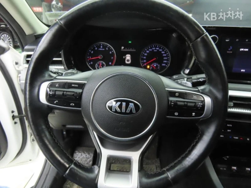 Kia K5 2.0 LPi - ФАБРИЧНО ЛИЗИНГ БЕЗ ПЪРВОНАЧАЛНА ВНОСКА, снимка 8 - Автомобили и джипове - 52670371