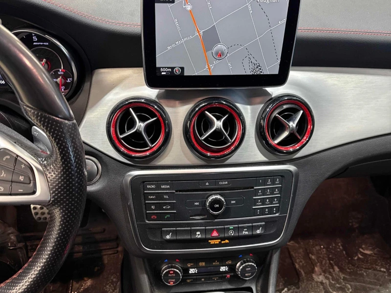 Mercedes-Benz CLA 45 AMG 4MATIC С РЕГИСТРАЦИЯ & АВТО КРЕДИТ , снимка 8 - Автомобили и джипове - 53342446