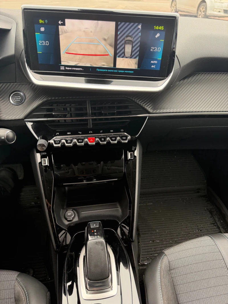 Peugeot 208 Allure, снимка 10 - Автомобили и джипове - 53489647