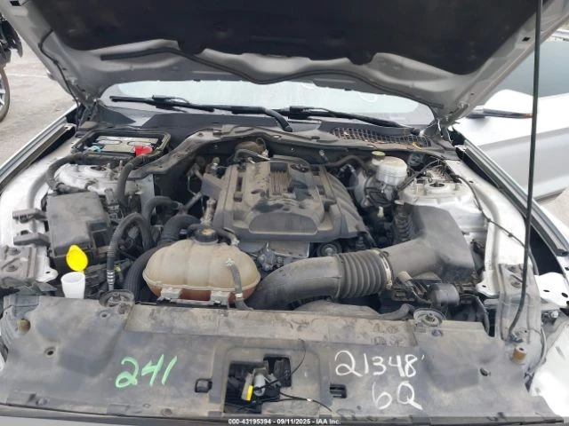 Ford Mustang ECOBOOST PREMIUM - изображение 9