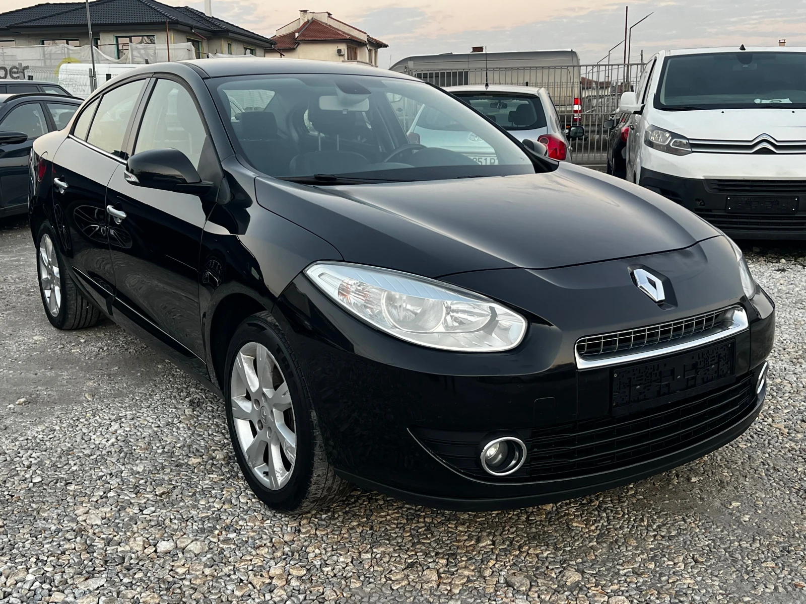 Renault Fluence 1.5dci  - изображение 3