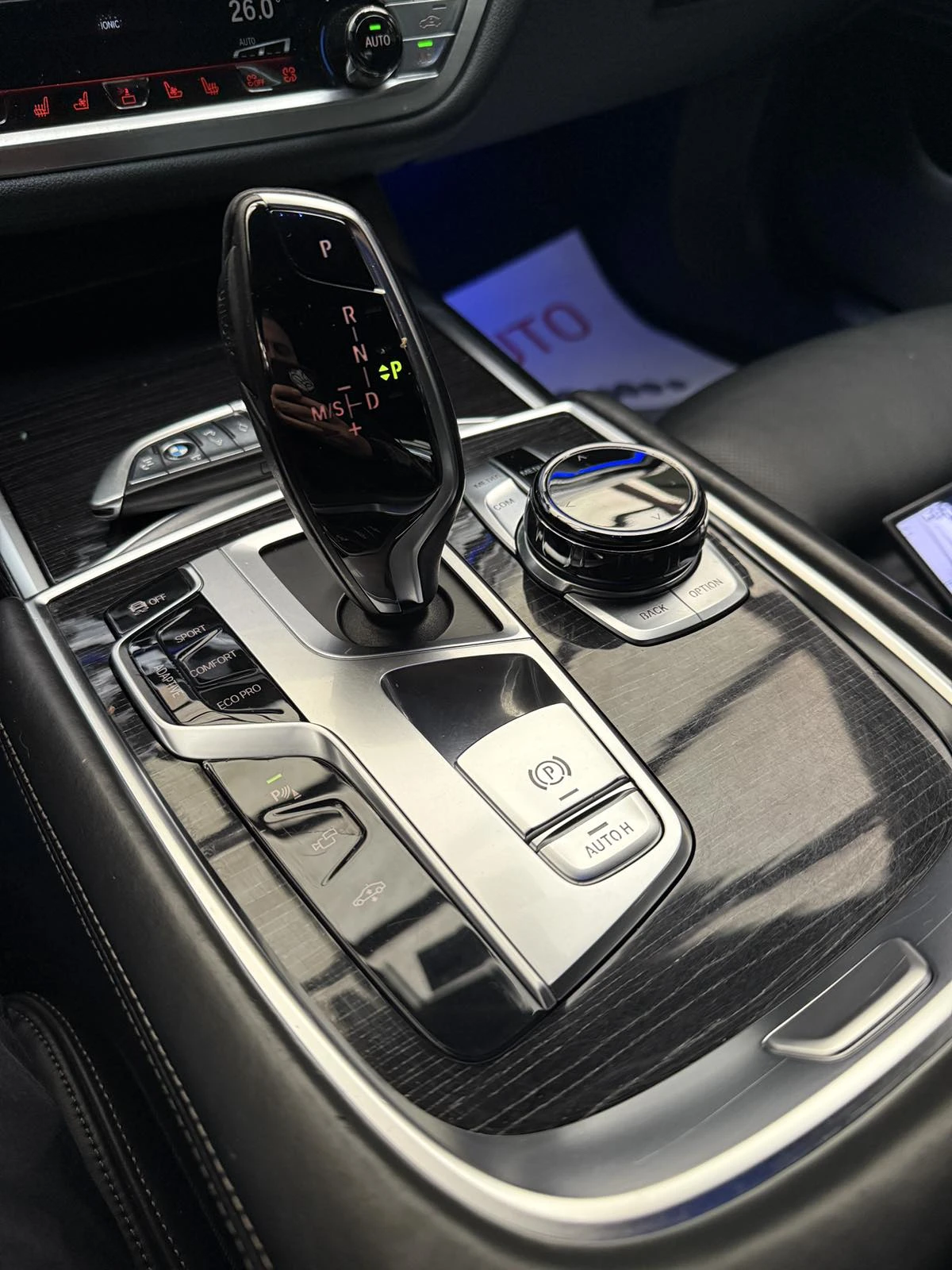 BMW 750 iL/xDrive/Harman Kardon/RSE/Pano/HuD/Carbon Core - изображение 9