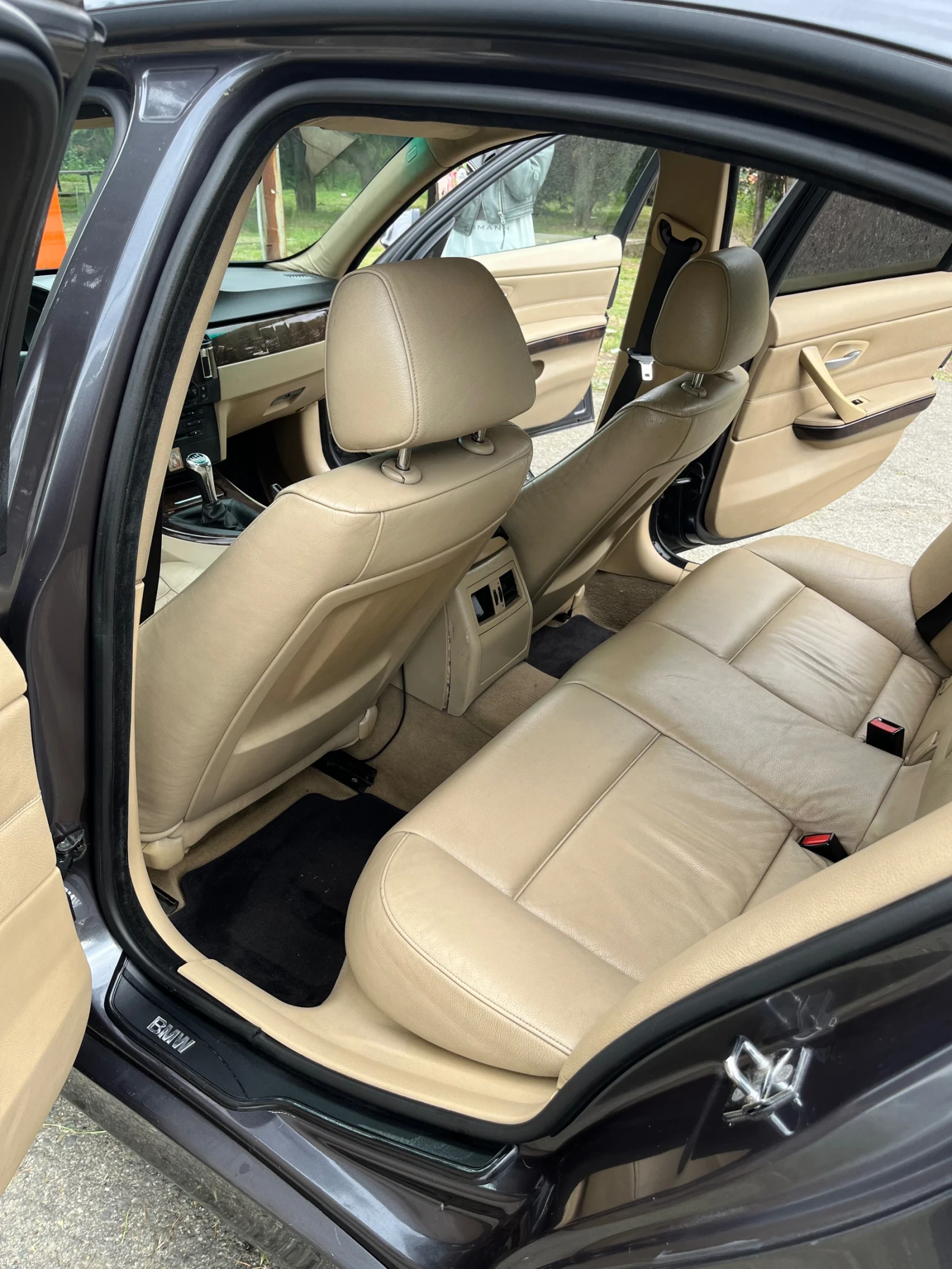 BMW 320  - изображение 9
