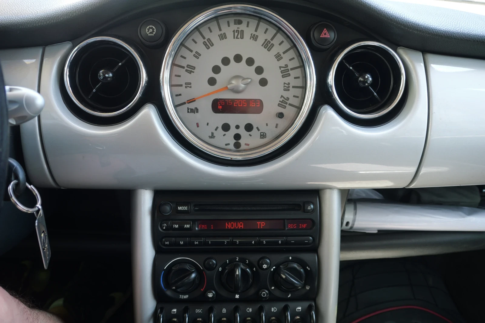 Mini Cooper 1.6 еко 4 - изображение 5