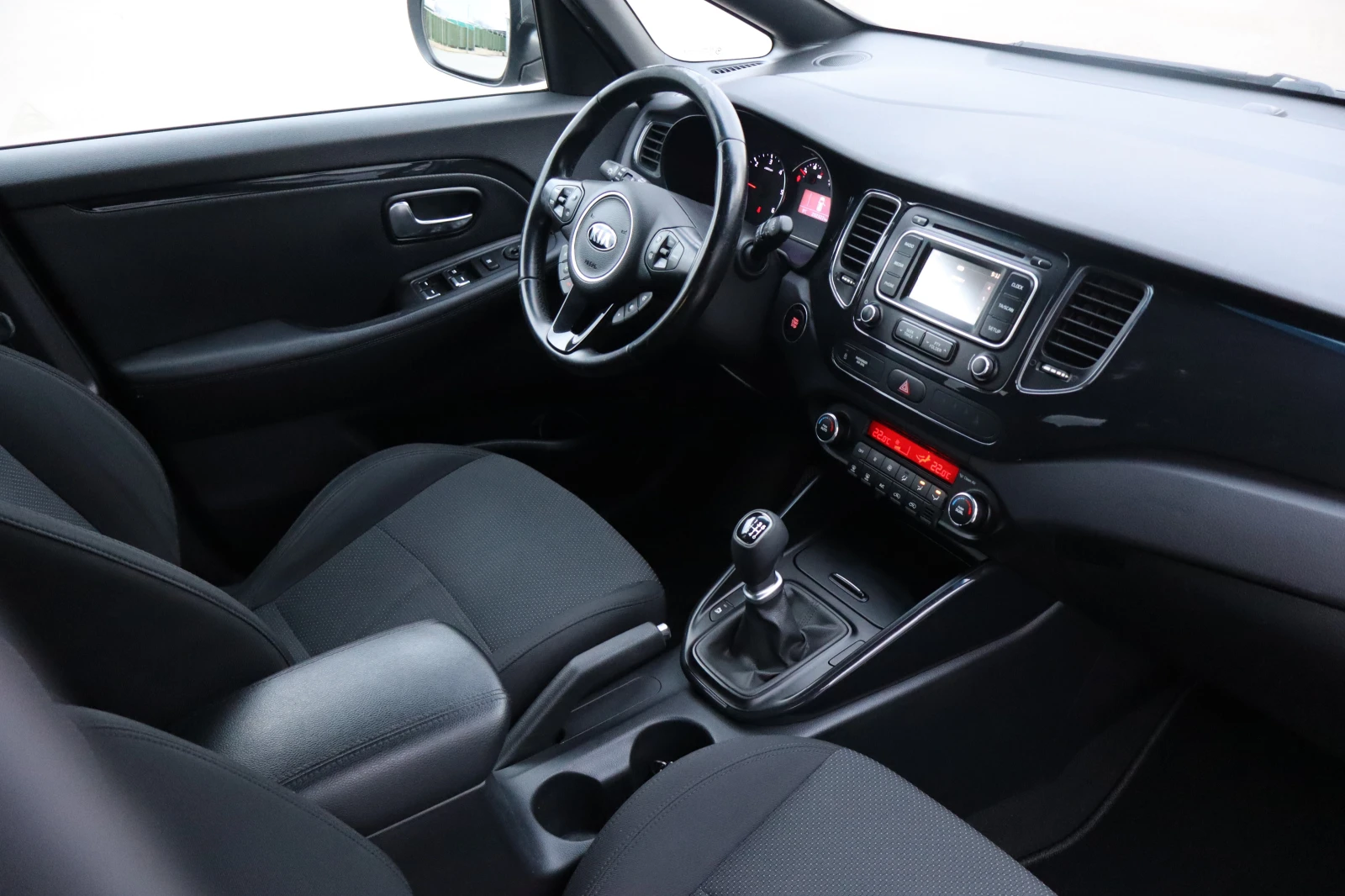 Kia Carens 1.7CRDI* TOP | Mobile.bg   15