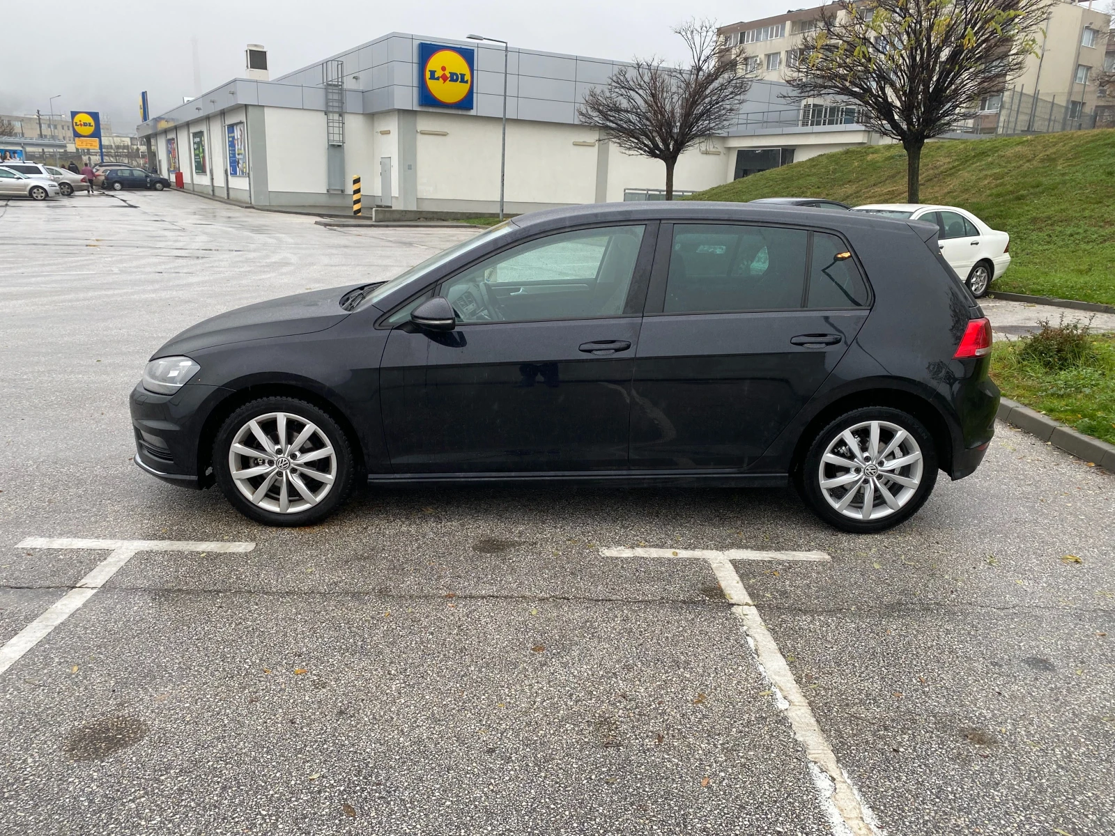 VW Golf 1.6 tdi/* R-Line* / | Mobile.bg   5