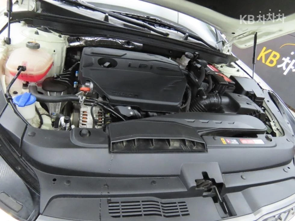 Kia K5 2.0 LPi - �������� ������ ��� ������������ ������ | Mobile.bg � ����������� 17