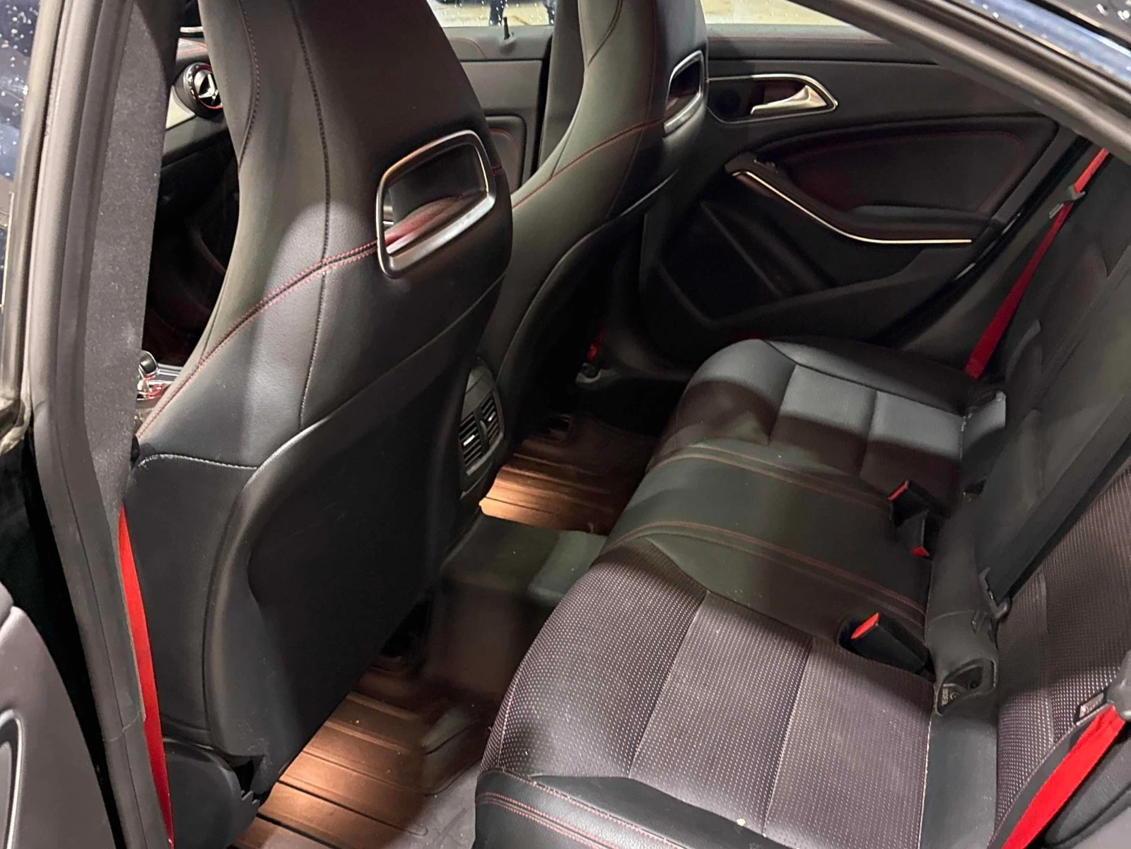 Mercedes-Benz CLA 45 AMG 4MATIC С РЕГИСТРАЦИЯ & АВТО КРЕДИТ  - изображение 10