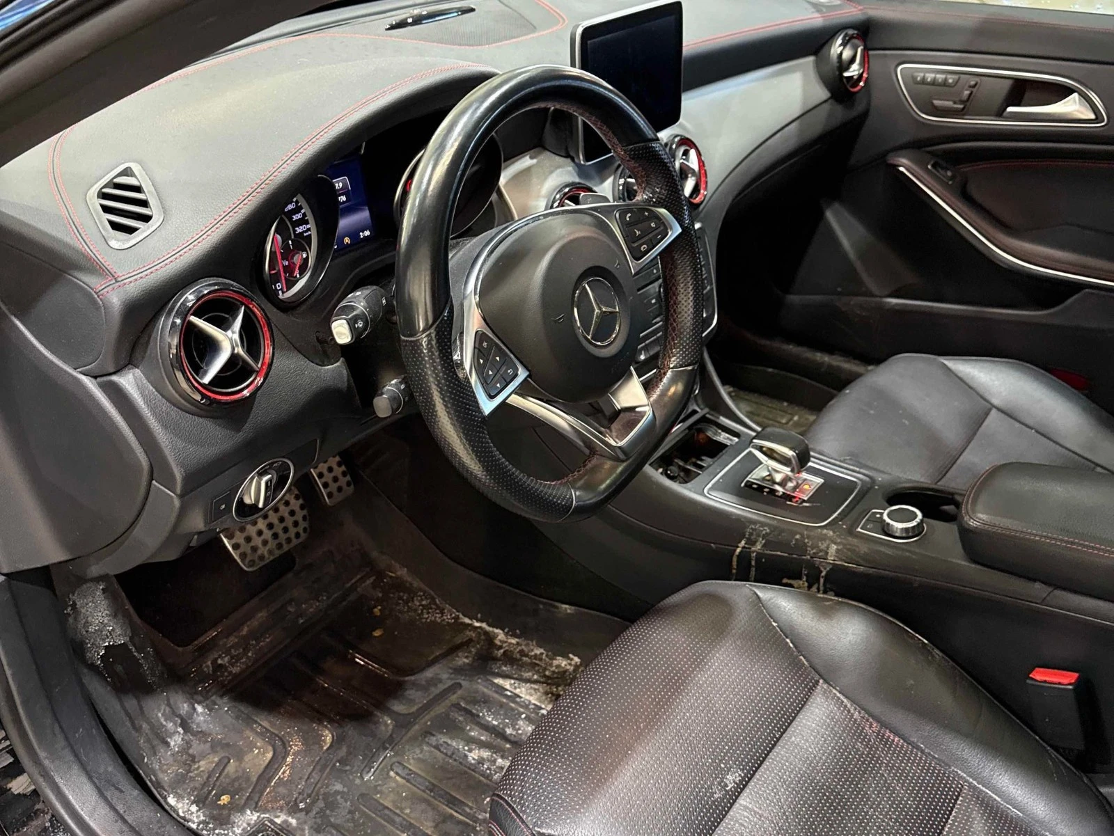 Mercedes-Benz CLA 45 AMG 4MATIC С РЕГИСТРАЦИЯ & АВТО КРЕДИТ  - изображение 6