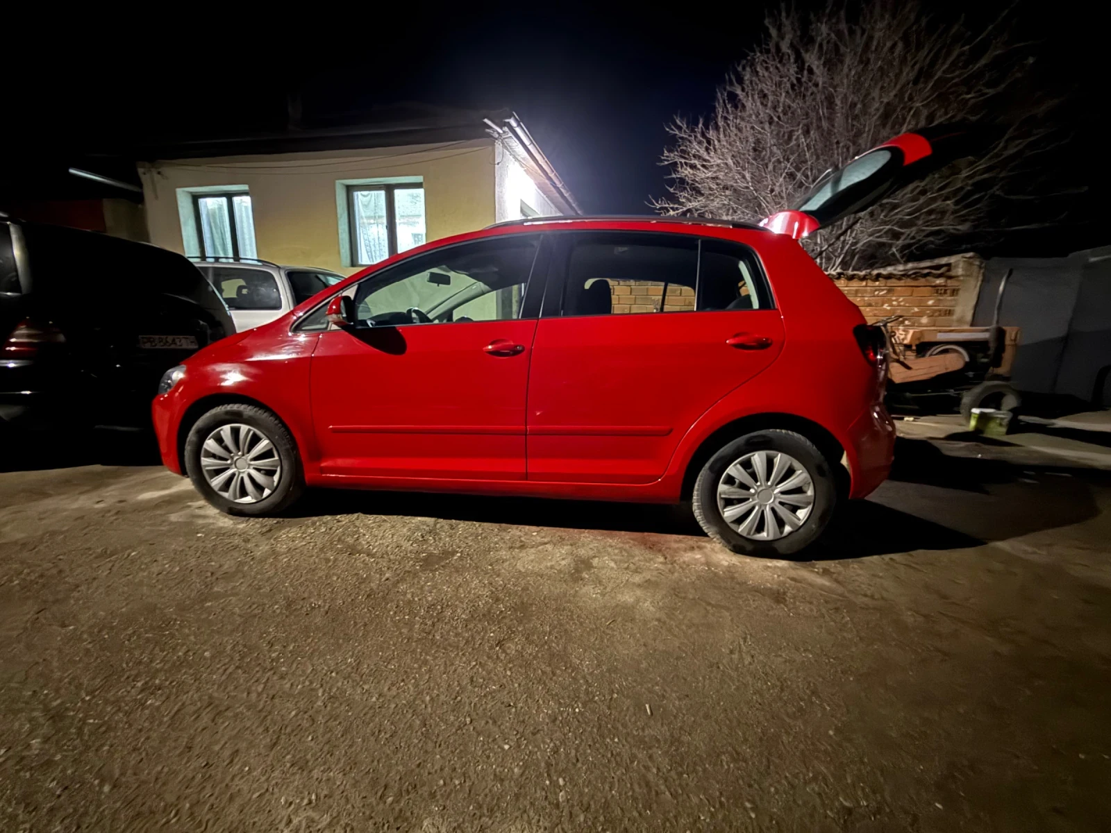 VW Golf Plus 1.4 fsi, снимка 2 - Автомобили и джипове - 53847692