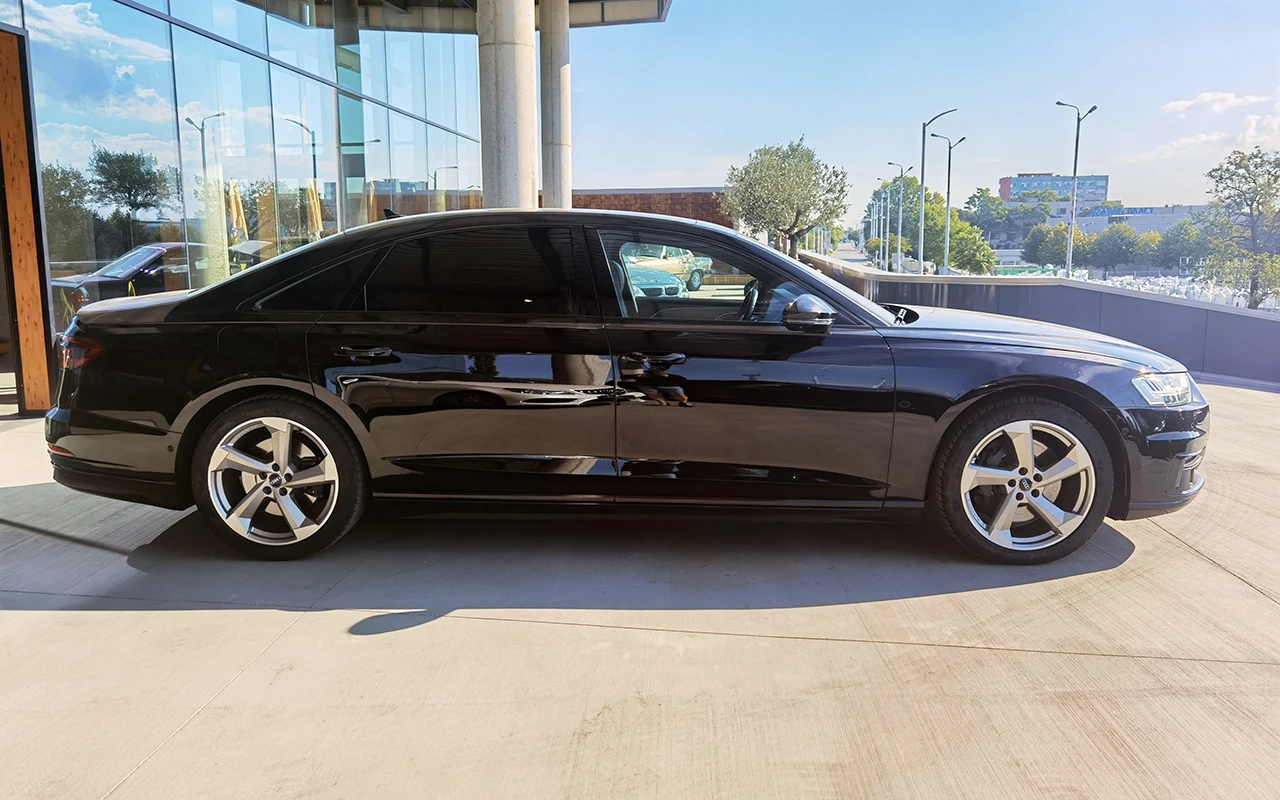 Audi A8 L 55 TFSI quattro, снимка 2 - Автомобили и джипове - 53869485