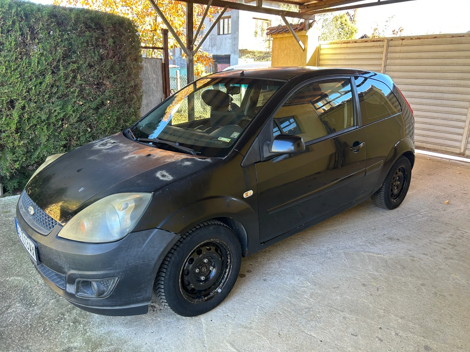 Ford Fiesta 1.25i 75 к.с. Facelift, снимка 2 - Автомобили и джипове - 53885562